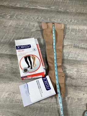 JOBST Relief 20-30 mmHg Compression Stockings Beige Medium Petite Open Toe